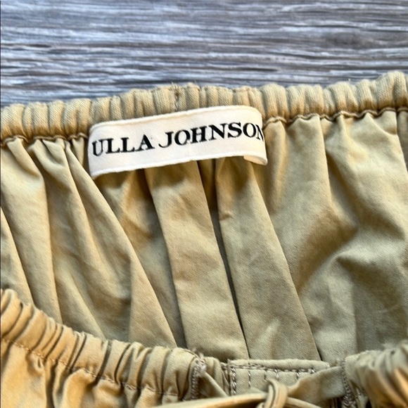 Ulla Johnson Lulu Top in
Khaki Sizes 10 - Picture 2 of 10